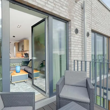 2 Bedroom Amazing In Apartment